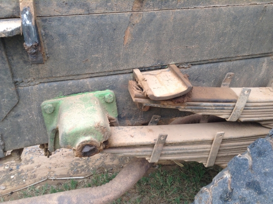 ขาย 6 ล้อหัวยาวดั้ม สภาพพร้อมใช้ เครื่อง DA640 140 แรงม้า เฟืองท้าย ZM 10 น็อต พาวเวอร์ มีระบบแอร์ ทะเบียนพร้อมโอนครับ