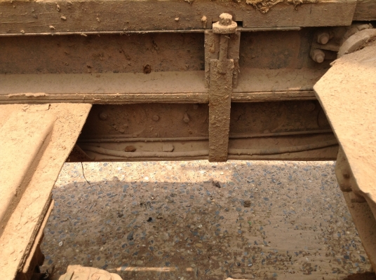 ขาย 6 ล้อหัวยาวดั้ม สภาพพร้อมใช้ เครื่อง DA640 140 แรงม้า เฟืองท้าย ZM 10 น็อต พาวเวอร์ มีระบบแอร์ ทะเบียนพร้อมโอนครับ