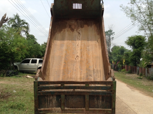 ขาย 6 ล้อหัวยาวดั้ม สภาพพร้อมใช้ เครื่อง DA640 140 แรงม้า เฟืองท้าย ZM 10 น็อต พาวเวอร์ มีระบบแอร์ ทะเบียนพร้อมโอนครับ