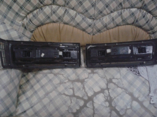 ขายไฟท้าย บี11 สวยๆ1คู่800