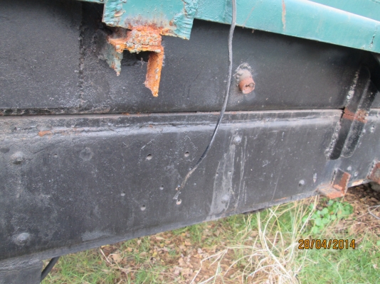 HINO-เครื่องHO7C...รถ6ล้อ.7.20เมตร.ตีแบบ10ล้อลงเล่มทุกอย่าง...ขายตามสภาพ.420.000บ HINO-เครื่องHO7C...รถ6ล้อ.7.20เมตร.ตีแบบ10ล้อลงเล่มทุกอย่าง...ขายตามสภาพ.420.000บ