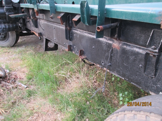 HINO-เครื่องHO7C...รถ6ล้อ.7.20เมตร.ตีแบบ10ล้อลงเล่มทุกอย่าง...ขายตามสภาพ.420.000บ HINO-เครื่องHO7C...รถ6ล้อ.7.20เมตร.ตีแบบ10ล้อลงเล่มทุกอย่าง...ขายตามสภาพ.420.000บ