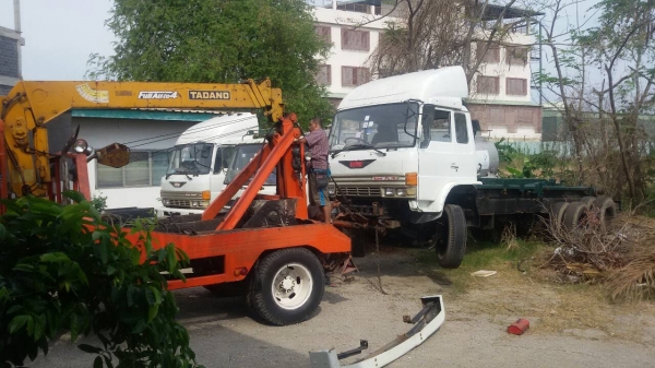 HINO-เครื่องHO7C...รถ6ล้อ.7.20เมตร.ตีแบบ10ล้อลงเล่มทุกอย่าง...ขายตามสภาพ.420.000บ HINO-เครื่องHO7C...รถ6ล้อ.7.20เมตร.ตีแบบ10ล้อลงเล่มทุกอย่าง...ขายตามสภาพ.420.000บ