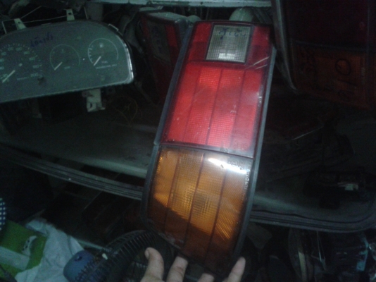 ไฟท้ายตู้เย็น 1คู่