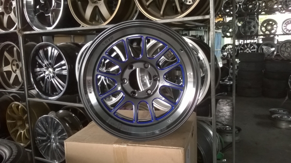 ขายล้อขอบ18 6รูชุดละ16000