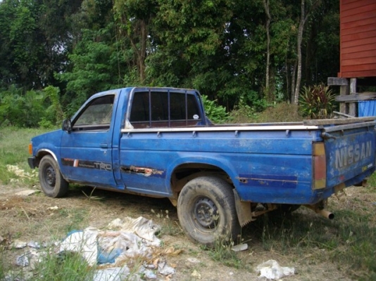 ขายนิสสันบิ๊กเอ็มทั้งคันหรือแยกอะไหล่ครับ ขายนิสสันบิ๊กเอ็มทั้งคันหรือแยกอะไหล่ครับ