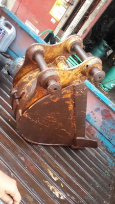 บุ่งกี๋ แม๊กโค เล็ก 8,000 บาท