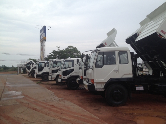 มี 6 ล้อ 10 ล้อให้เลือกหลายคันครับพร้อมเล่มทุกคัน รถทำใหม่ทั้งคันสถาพเหมือนใหม่ป้ายแดงครับ สนใจโทรสอบถามหรือติดต่อได้เลยครับ มี 6 ล้อ 10 ล้อให้เลือกหลายคันครับพร้อมเล่มทุกคัน รถทำใหม่ทั้งคันสถาพเหมือนใหม่ป้ายแดงครับ สนใจโทรสอบถามหรือติดต่อได้เลยครับ