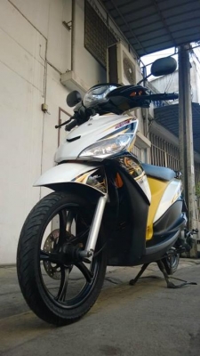 Mio 115i 2013 หัวฉีดประหยัด สีเหลืองสวยๆเลย ขายถูกๆ ต่อรองได้จ้า Mio 115i 2013 หัวฉีดประหยัด สีเหลืองสวยๆเลย ขายถูกๆ ต่อรองได้จ้า