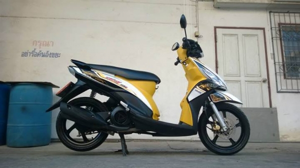 Mio 115i 2013 หัวฉีดประหยัด สีเหลืองสวยๆเลย ขายถูกๆ ต่อรองได้จ้า Mio 115i 2013 หัวฉีดประหยัด สีเหลืองสวยๆเลย ขายถูกๆ ต่อรองได้จ้า