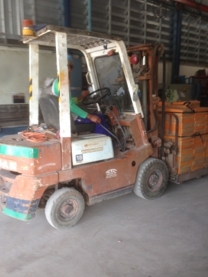 ขายรถโฟล์ลิค 1.5ตัน ขายรถโฟล์ลิค 1.5ตัน