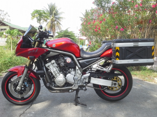 Yamaha Fz1ปี2002 1000cc.สภาพแน่นๆ อินวอยร์+สรรพสามิต
