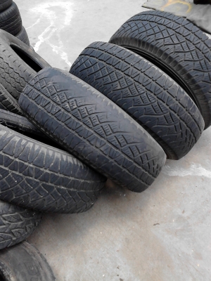 245/70R16 MICHELIN  LATITUDE มีชุด 4 เส้น พึ่งถอดจากแม๊ก  โทร.081-427-3941