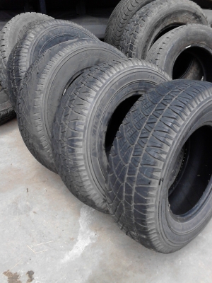 245/70R16 MICHELIN  LATITUDE มีชุด 4 เส้น พึ่งถอดจากแม๊ก  โทร.081-427-3941