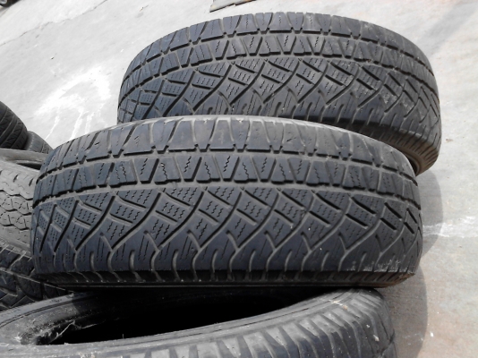 245/70R16 MICHELIN  LATITUDE มีชุด 4 เส้น พึ่งถอดจากแม๊ก  โทร.081-427-3941