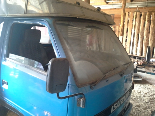 ขายถูกเจ้า่ของขายเองอีซูซุNKR110 โทร 0878515148