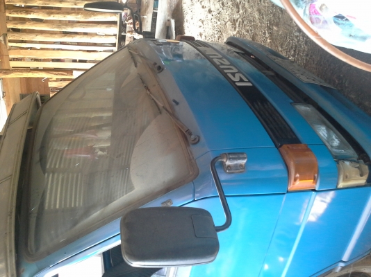 ขายถูกเจ้า่ของขายเองอีซูซุNKR110 โทร 0878515148