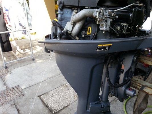 ขายเครื่องเรือ Yamaha 9.9 Four Stroke Power Tilt