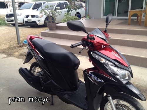 ขายHonda click 125iสีดำเเดง ปี2556