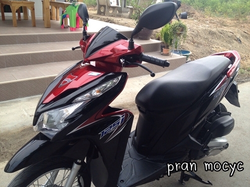 ขายHonda click 125iสีดำเเดง ปี2556