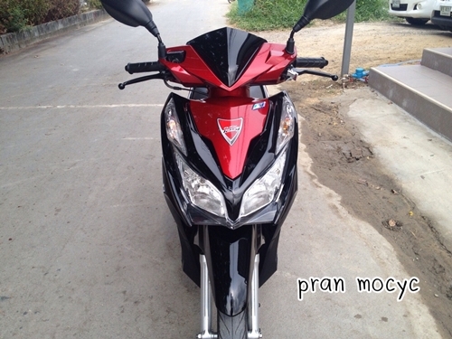 ขายHonda click 125iสีดำเเดง ปี2556