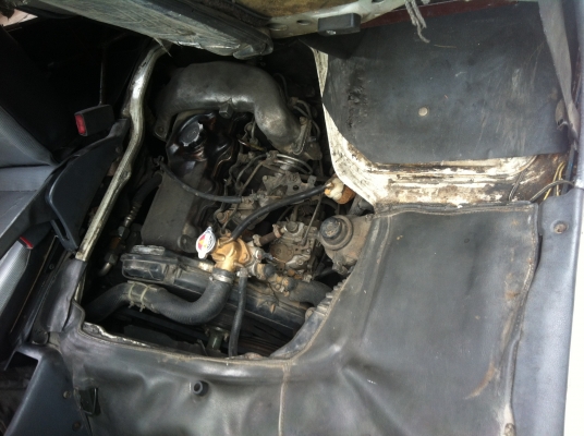 ขายรถตู้ Toyota HIACE ปี 1996 หลังคาเตี้ย สีขาว เครื่อง 2L 2.5 ภายในเบาะหนัง 14นั่ง ล้อแมกซ์  สภาพพร้อมใช้งาน ขายถูกๆ เพียง 79,000บ  สนใจติดต่อ M.086-307-2856