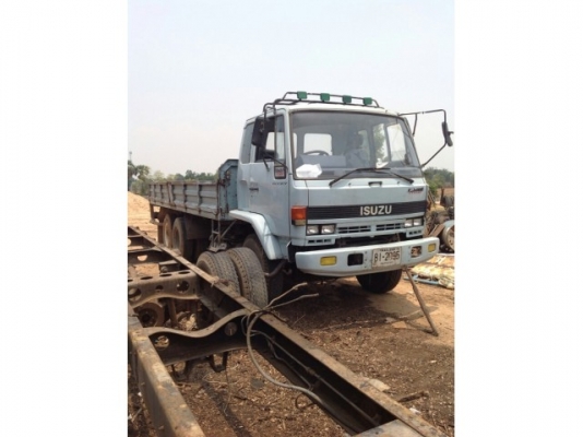 ขายร็อกกี้1เพลา195แรง พ.เพาเวอร์ เบรกทิฟฟี่ เครื่องดี แคชซีสวย เอกสารพร้อมโอน