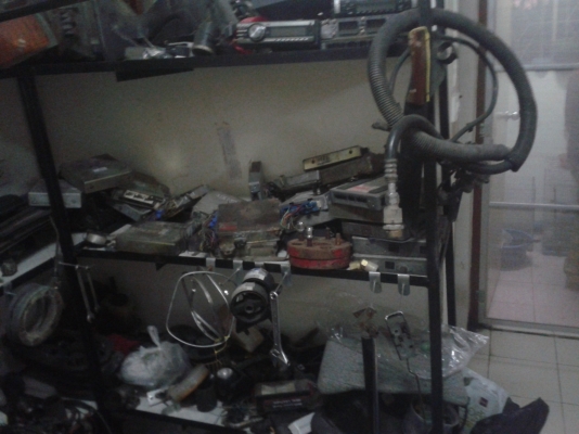 ขายกล่องไฟหลายรุ่นราคา2000ถึง2500