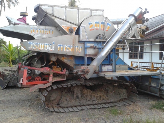 ขายรถเกี่ยวข้าววรพจน์การช่าง