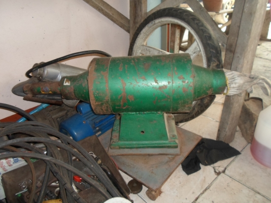 เครื่องปัดเงา 5 แรง 3 สาย  พร้อมใช้งาน  3800 ติดต่อ อ้อม 0898217996