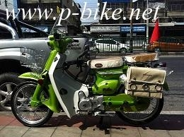 RYUKA CLASSIC รถครอบครัว พิมพ์นิยม ริวก้า คลาสสิค  ไฟหน้ากลม ย้อนยุค (ทรงโบราณ แบบซี เจ็ดสิบ C70 ) เฟรมปั้มขึ้นรูป โช้คขาตะเกียบสปริง เบาะ2 ตอน สไตล์เรโทร คลาสสิคของแท้ เครื่องยนต์ 110ซีซี สตาร์ทมือ จ่ายเพียง 2,999บาท ออกรถได้เลย รวม ค่าทะเบียน+ค่า พ ร บ+