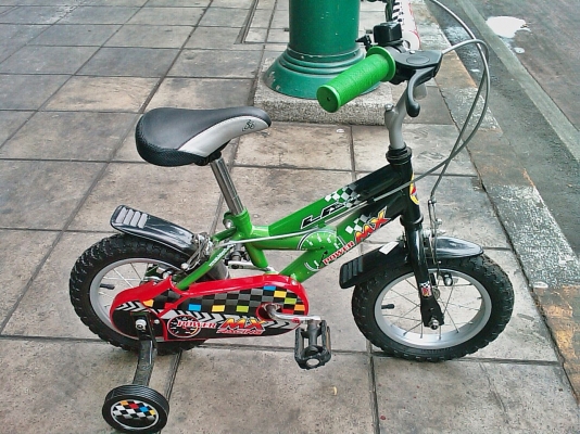 @@@ ขาย จักรยานเด็ก ยี่ห้อ LA ของใหม่ ขนาด 12นิ้ว @@@