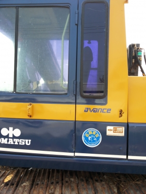 pc 100-3 เครื่องเดิม ปั้มเดิม บูมอามไม่มีปะ ช่วงล่างสวย