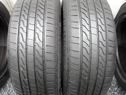 ขายยาง MICHELIN PRIMACY LC ปี3712(1คู่) 215-60-16 ราคา 2,000