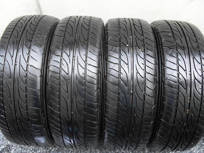 ขายยาง DUNLOP SP SPORT LM703 ปี0813(1ชุด) 215-60-16 ราคา 4,500