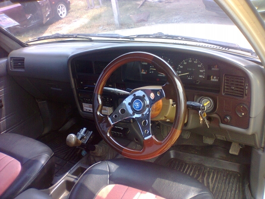 รถอยู่อยุธยา เครื่องดี ช่วงล่างดี พ.เพาเวอร์ แอร์เย็น กระจกไฟฟ้า