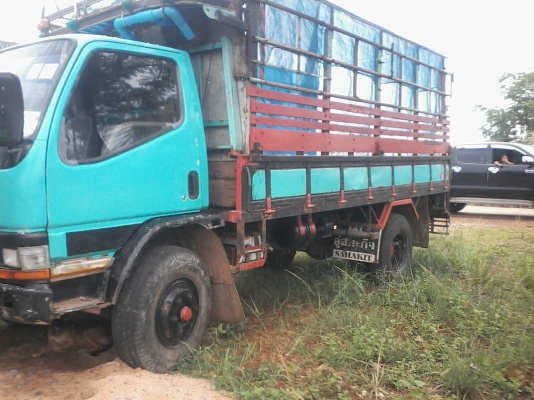 ขาย ๖ ล้อมิตซู พร้อมใช้ 295000 ร้อนเงินต้องการขายด่วนถูกสุดๆ