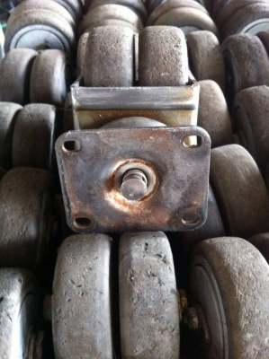 ล้อรถเข็นอันเล็ก VRS import auto part ล้อรถเข็นอันเล็ก VRS import auto part