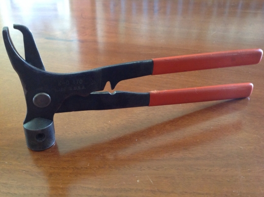 ขายคีมเอนกประสงค์โบราณ เป็นทั้งคีมและ ค้อน