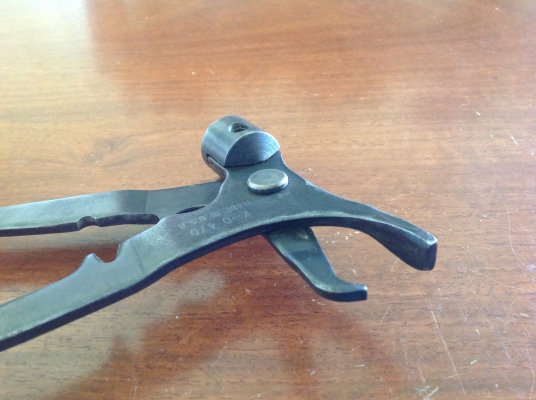 ขายคีมเอนกประสงค์โบราณ เป็นทั้งคีมและ ค้อน