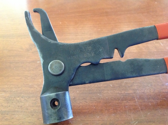 ขายคีมเอนกประสงค์โบราณ เป็นทั้งคีมและ ค้อน