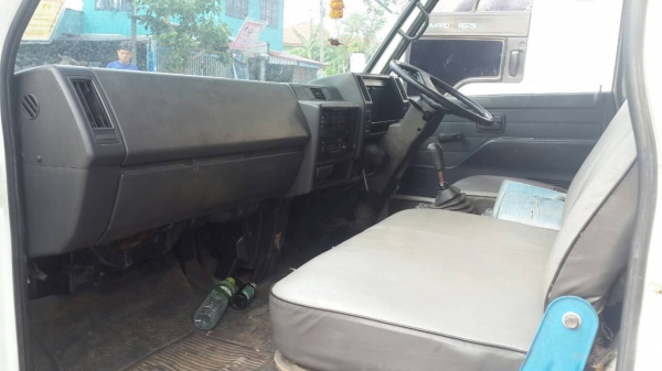 ***ขายแล้วครับขอบคุณ Truck2hand ขาย6ล้อ ยอดนิยม ราคาเบาๆ ISUZU NPR115 JAANPR59LL ห้างแท้เกียร์สั้น ปี35 เครื่องเดิมเกียร์เดิม เครื่องดี แน่น แรงดีไม่เยิ้ม ช่วงล่างเดิม 6น็อต หน้า-หลัง คัสซีสวยเดิม ไม่มีบวมไม่มีปะไม่มีดาม กระบะพื้นเหล็กคอกไม้เกษตรสูง สภาพส ***ขายแล้วครับขอบคุณ Truck2hand ขาย6ล้อ ยอดนิยม ราคาเบาๆ ISUZU NPR115 JAANPR59LL ห้างแท้เกียร์สั้น ปี35 เครื่องเดิมเกียร์เดิม เครื่องดี แน่น แรงดีไม่เยิ้ม ช่วงล่างเดิม 6น็อต หน้า-หลัง คัสซีสวยเดิม ไม่มีบวมไม่มีปะไม่มีดาม กระบะพื้นเหล็กคอกไม้เกษตรสูง สภาพส