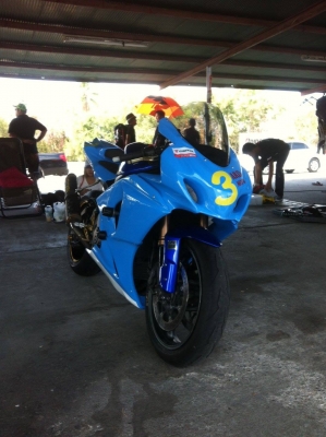 ขายแฟริ่ง Suzuki K9 1 ชุดแยกขายได้ สามารถแปลงใส่ K5 ถึง L3