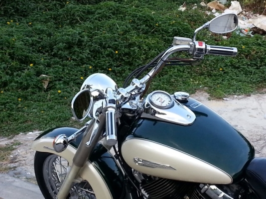 วุฒินนบุรี// เดร็กสตาร์400cc.รุ่นคลาสสิครถสวยกริ๊บโครมเมี่ยมสวยๆทะเบียนพร้อมโอนภาษีไม่ขาดต่อ