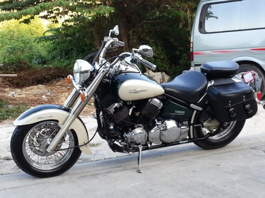 วุฒินนบุรี// เดร็กสตาร์400cc.รุ่นคลาสสิครถสวยกริ๊บโครมเมี่ยมสวยๆทะเบียนพร้อมโอนภาษีไม่ขาดต่อ