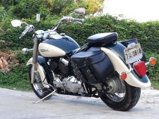 วุฒินนบุรี// เดร็กสตาร์400cc.รุ่นคลาสสิครถสวยกริ๊บโครมเมี่ยมสวยๆทะเบียนพร้อมโอนภาษีไม่ขาดต่อ