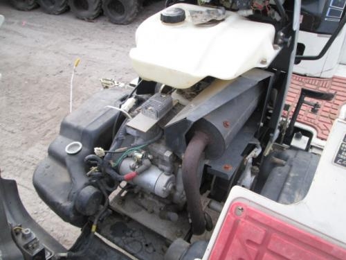 รถปลูกข้าวดำนาแบบนั่งขับ!!!! รหัสสินค้า : 13001261  ยี่ห้อ : MITSUBISHI รุ่น : MPR505