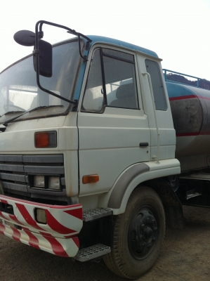 ขายรถบรรทุกน้ำ Nissan Condor ปี 2545 ราคา 850,000