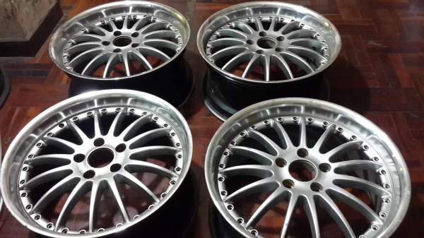 ล้อนอก ขอบ 18 5รู114 กว้าง8 ครบชุด 4วง