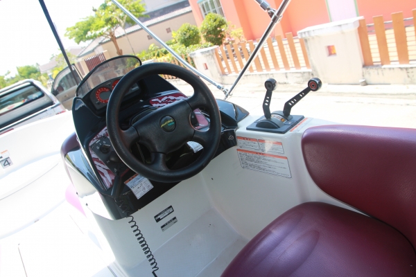 ขาย Jetboat Yamaha exciter เครื่องสามสูบ